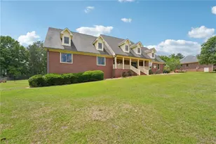 378 Clyde Ct, McDonough, GA 30252 - Photo 2