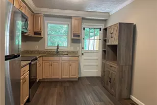 152 Fields Landing Dr, Canton, GA 30114 - Photo 8