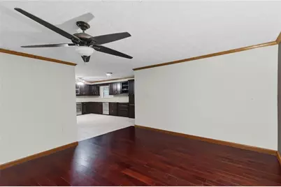 11O Hearthstone Drive, Stockbridge, GA 30281 - Photo 8