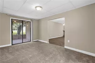 8997 Huntwood Ln, Riverdale, GA 30274 - Photo 32