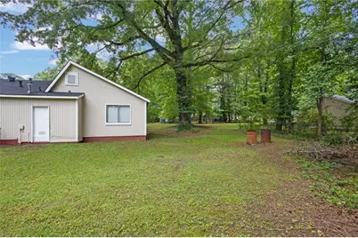 8997 Huntwood Lane, Riverdale, GA 30274 - Photo 36