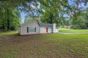 8997 Huntwood Ln, Riverdale, GA 30274 - Photo 2