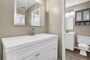 8997 Huntwood Ln, Riverdale, GA 30274 - Photo 10