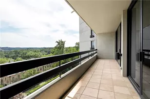 2660 Peachtree Rd NW, Atlanta, GA 30305 - Photo 36
