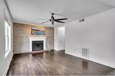 635 Anderson Walk #635, Marietta, GA 30062 - Photo 6