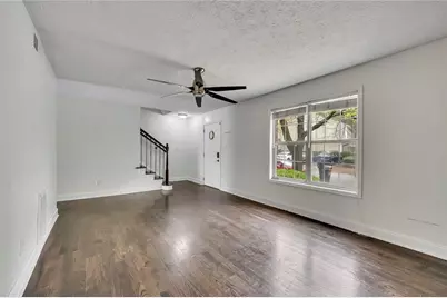 635 Anderson Walk #635, Marietta, GA 30062 - Photo 8