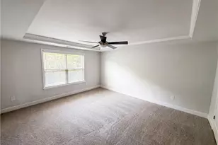 165 Calverton Ln, Tyrone, GA 30290 - Photo 4