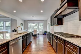 2460 Wildlife Ct, Buford, GA 30519 - Photo 24