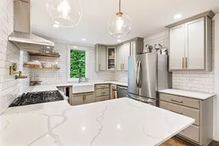 10 Dimsdale Ln, Alpharetta, GA 30004 - Photo 16