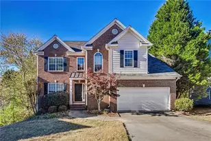326 Canterbury Pl Dr, Suwanee, GA 30024 - Photo 1