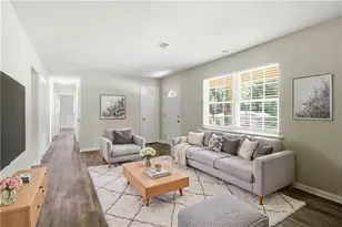 2017 Lindsey Ln, Decatur, GA 30035 - Photo 2