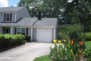 2684 Meadow Bend Ct, Duluth, GA 30096 - Photo 2