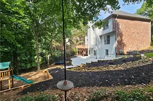 6860 Sterling Dr, Suwanee, GA 30024 - Photo 42