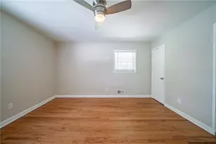 1518 Pine Glen Cir, Decatur, GA 30035 - Photo 8