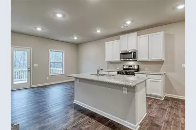 3041 Westgate Park Drive, Loganville, GA 30052 - Photo 4