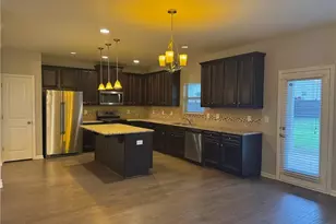 717 Melanie Jean Dr, McDonough, GA 30252 - Photo 4