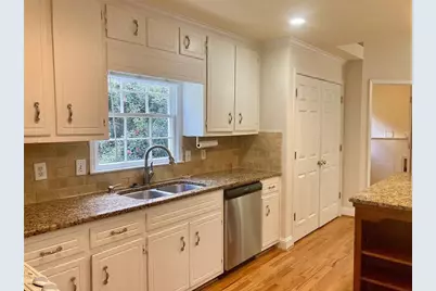 3230 Moss Creek Drive, Marietta, GA 30062 - Photo 8
