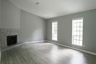 5139 Galbraith Cir, Stone Mountain, GA 30088 - Photo 4