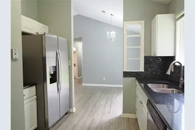 5139 Galbraith Circle, Stone Mountain, GA 30088 - Photo 6
