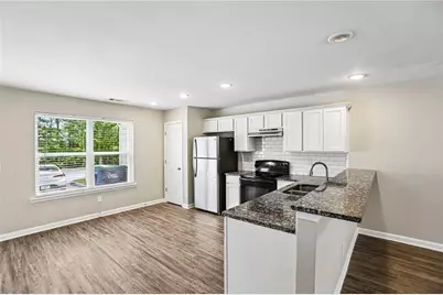 4422 Pinscher Street, Union City, GA 30291 - Photo 6