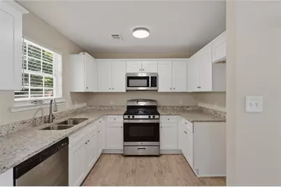 2378 Mills Bend, Decatur, GA 30034 - Photo 10