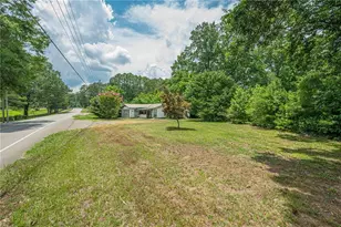 6951 Vaughn Rd, Canton, GA 30115 - Photo 36
