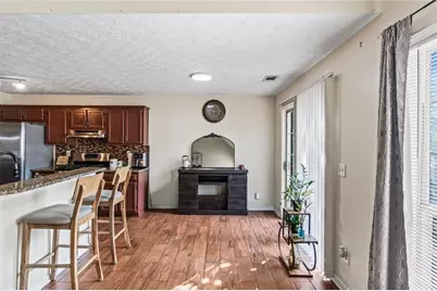 242 Birch Circle, Riverdale, GA 30274 - Photo 10