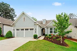 380 Falcon Wy, Hoschton, GA 30548 - Photo 2