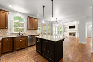 7321 Lazy Hammock Way, Flowery Branch, GA 30542 - Photo 20