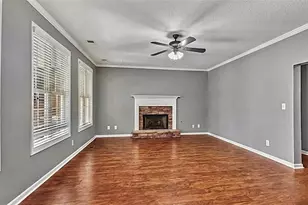310 Persimmon Dr, Sharpsburg, GA 30277 - Photo 14
