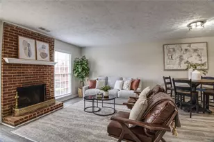 587 Wedgewood Dr, Alpharetta, GA 30009 - Photo 2