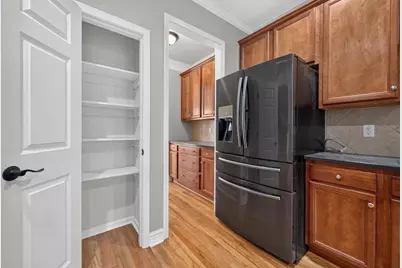 7258 Village Creek Trace, Atlanta, GA 30328 - Photo 18