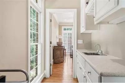 725 Quarterpath Lane, Alpharetta, GA 30004 - Photo 8
