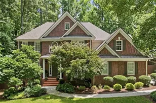 725 Quarterpath Ln, Alpharetta, GA 30004 - Photo 1