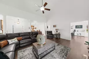 1330 Crimson Ln, McDonough, GA 30252 - Photo 4