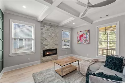 1070 Lucile Avenue SW, Atlanta, GA 30310 - Photo 8