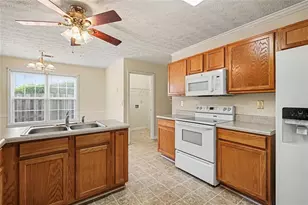1496 Virgil Pond Ln, Loganville, GA 30052 - Photo 6