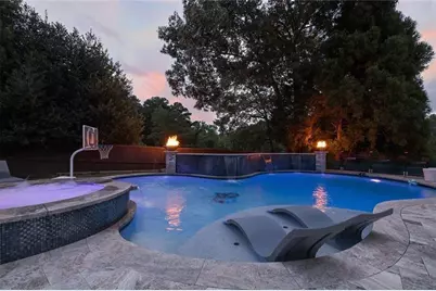 11140 W. Road, Roswell, GA 30075 - Photo 4