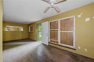2585 Abner Pl NW, Atlanta, GA 30318 - Photo 12