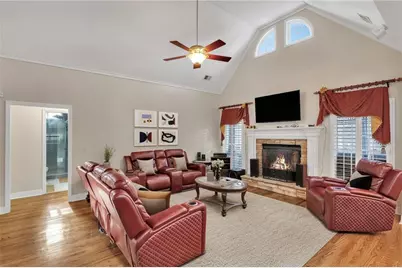 211 Graymist Path, Loganville, GA 30052 - Photo 10