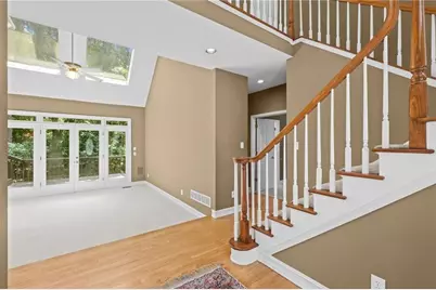 1605 Amberwood Court, Woodstock, GA 30189 - Photo 4