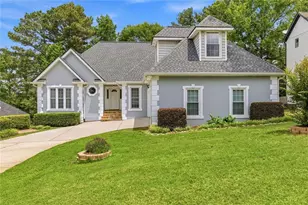 310 Melanie Way, Lawrenceville, GA 30044 - Photo 2