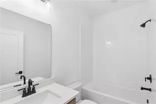 642 Memphis Dr, Scottdale, GA 30079 - Photo 18