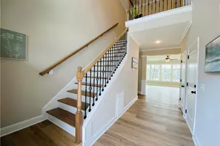 6960 Diana Cir, Gainesville, GA 30506 - Photo 6
