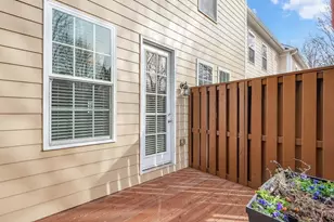 7205 Lowery Oak Dr, Roswell, GA 30075 - Photo 16