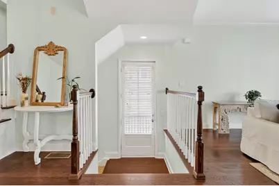 7205 Lowery Oak Drive, Roswell, GA 30075 - Photo 4