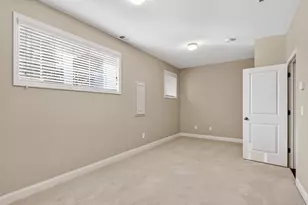 7205 Lowery Oak Dr, Roswell, GA 30075 - Photo 32