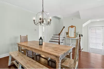 7205 Lowery Oak Drive, Roswell, GA 30075 - Photo 8