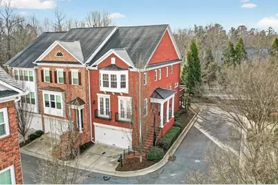 7205 Lowery Oak Drive, Roswell, GA 30075 - Photo 2