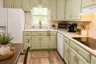 40 Flint Hill Dr, Oxford, GA 30054 - Photo 4